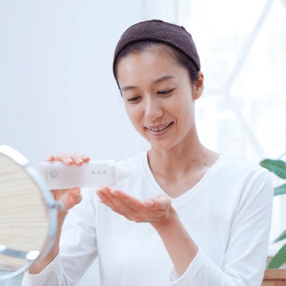 AUTHENTIC DOMOHORN WRINKLE Intense Hydrator- JAPAN - Picture 4 of 4